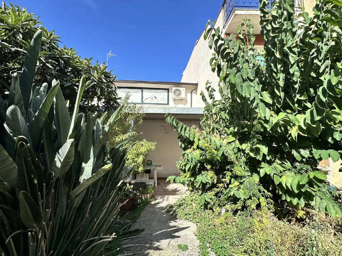 Casa Indipendente in vendita a Barcellona Pozzo di Gotto - foto 3