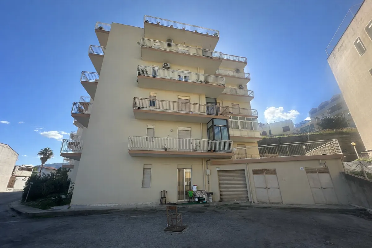 Appartamento in vendita a Barcellona Pozzo di Gotto - foto 2