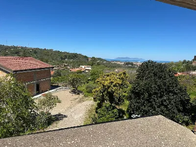 Casa Indipendente in vendita a Barcellona ... - foto 1