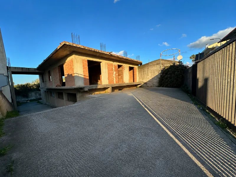 Palazzo/Stabile in vendita a Merì - foto 3