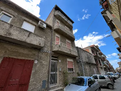 Palazzo/Stabile a Barcellona Pozzo di Gotto
