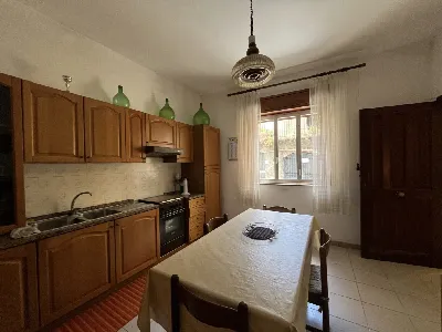Palazzo/Stabile in vendita a Barcellona Po... - foto 2