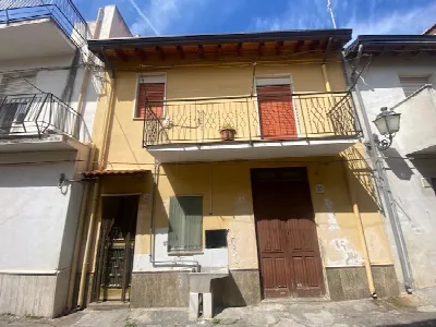Casa Indipendente a Barcellona Pozzo di Gotto