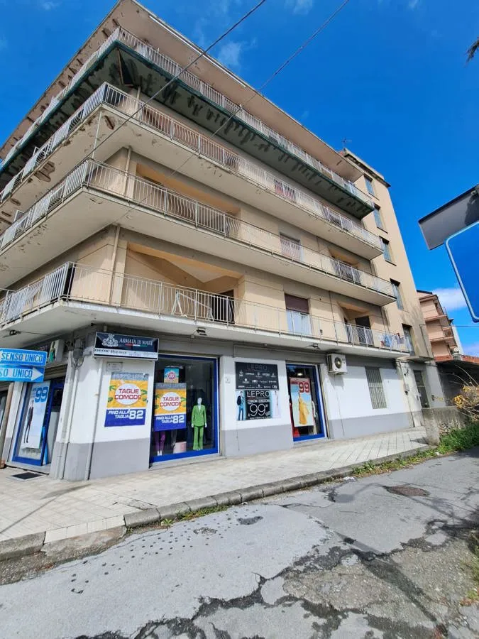 Appartamento in vendita a Barcellona Pozzo di Gotto - foto 2