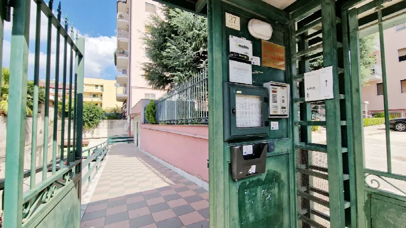 Ufficio in vendita a Caserta, Centro - foto 3