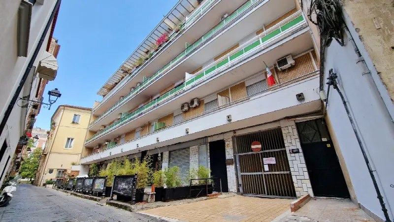Appartamento in vendita a Caserta, Centro - foto 1