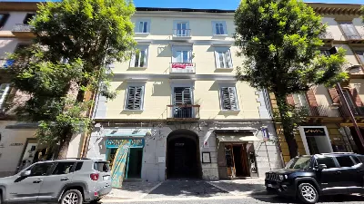Appartamento in vendita a Caserta, Centro - foto 1