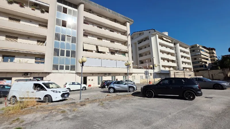 Appartamento in vendita a Caserta, Centro - foto 1