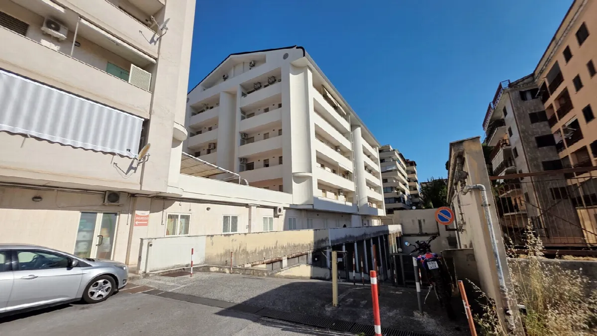 Appartamento in vendita a Caserta, Centro - foto 3