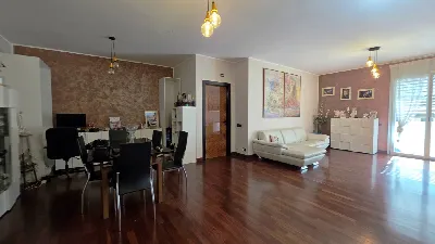 Appartamento in vendita a Caserta, Centro - foto 9