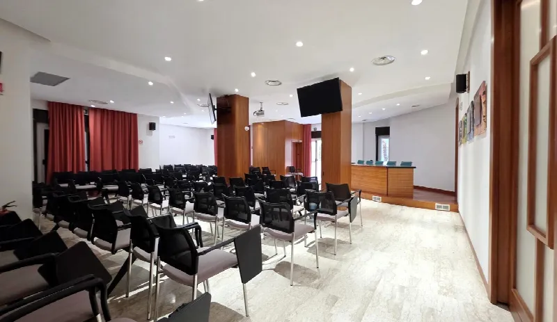 Appartamento in vendita a Caserta, Centro - foto 9