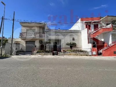 Casa Indipendente in vendita a Spongano - foto 2