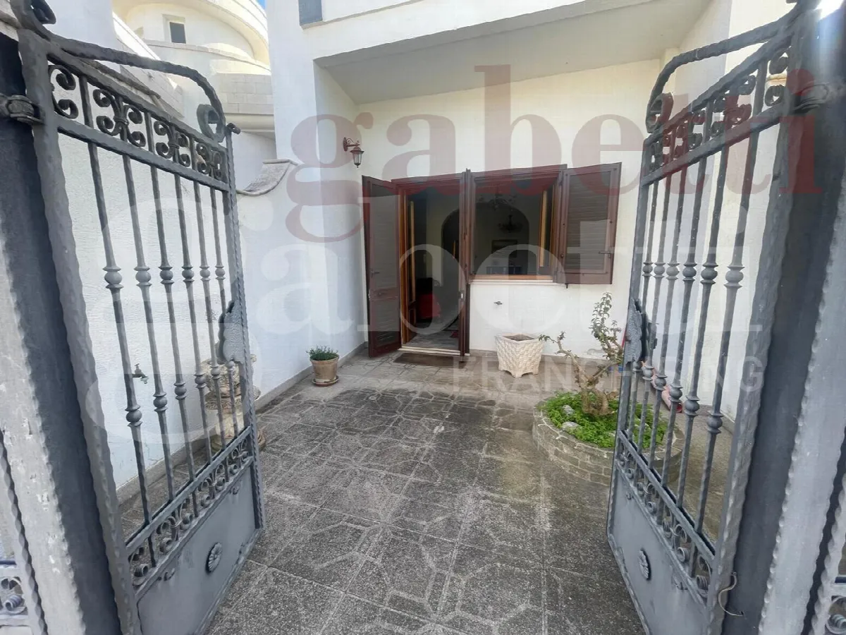 Casa Indipendente in vendita a Spongano - foto 3