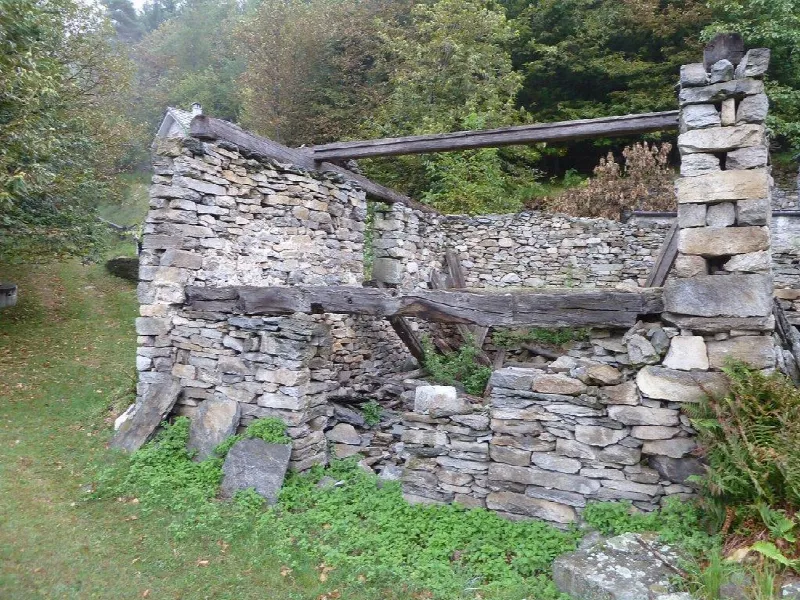 Rustico/Casale in vendita a Varzo - foto 2