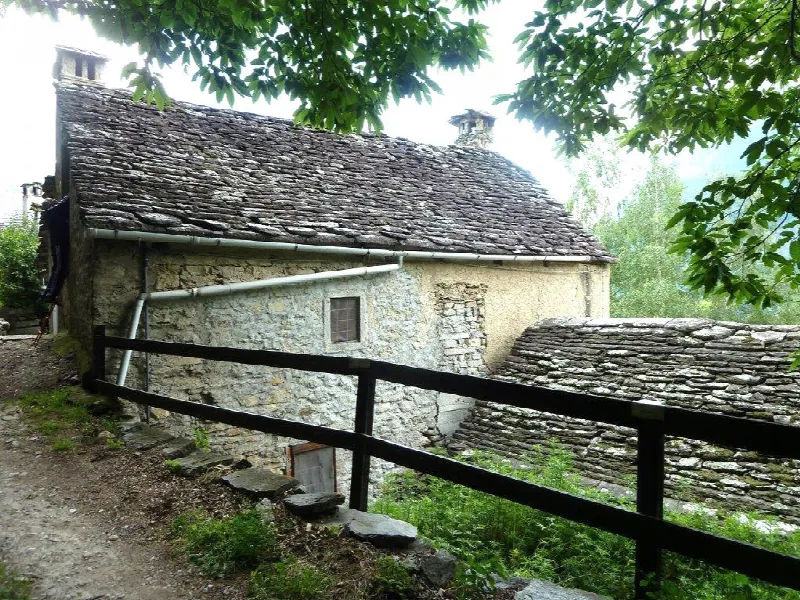 Rustico/Casale in vendita a Varzo - foto 2