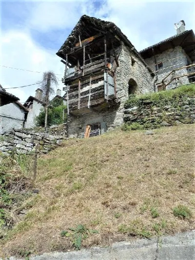 Rustico/Casale in vendita a Varzo - foto 2