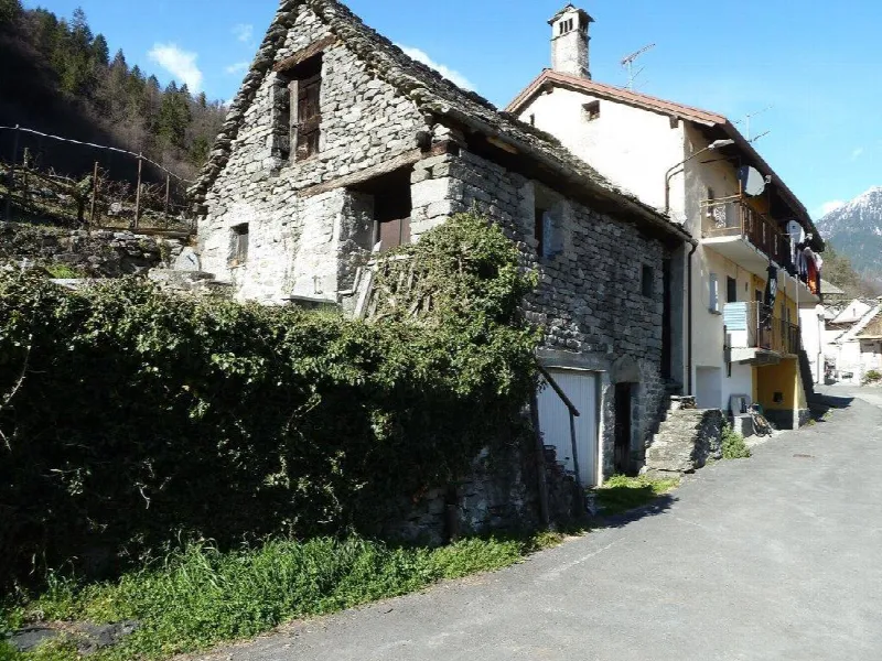 Rustico/Casale in vendita a Crodo - foto 2