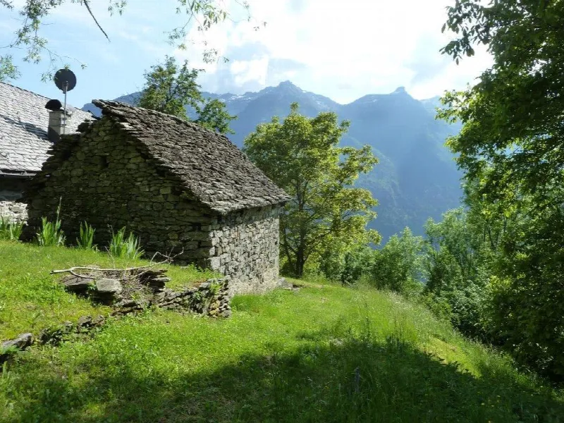 Rustico/Casale in vendita a Varzo - foto 2