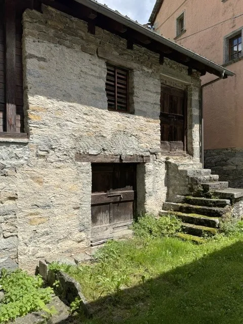 Rustico/Casale in vendita a Premia - foto 2