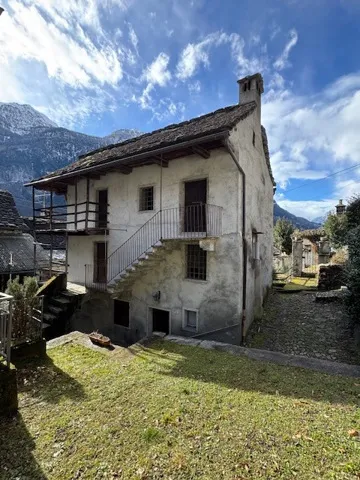 Casa Indipendente in vendita a Varzo - foto 1