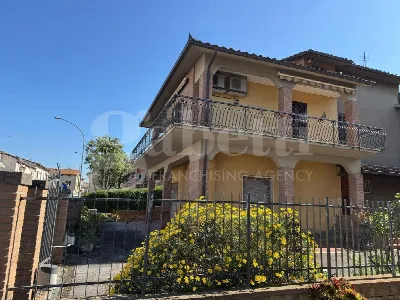 Villa in vendita a Roccastrada - foto 1