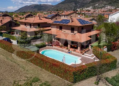 Villetta a schiera in vendita a Gubbio - foto 1