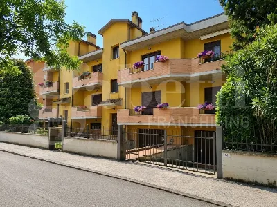 Casa Indipendente in vendita a Gubbio - foto 1