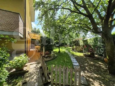 Casa Indipendente in vendita a Gubbio - foto 6