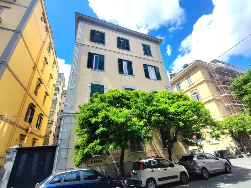 Appartamento in vendita a Napoli, Vomero, Arenella - foto 1