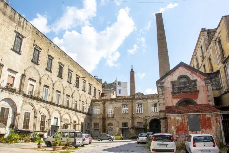 Appartamento in vendita a Napoli, Centro - foto 2