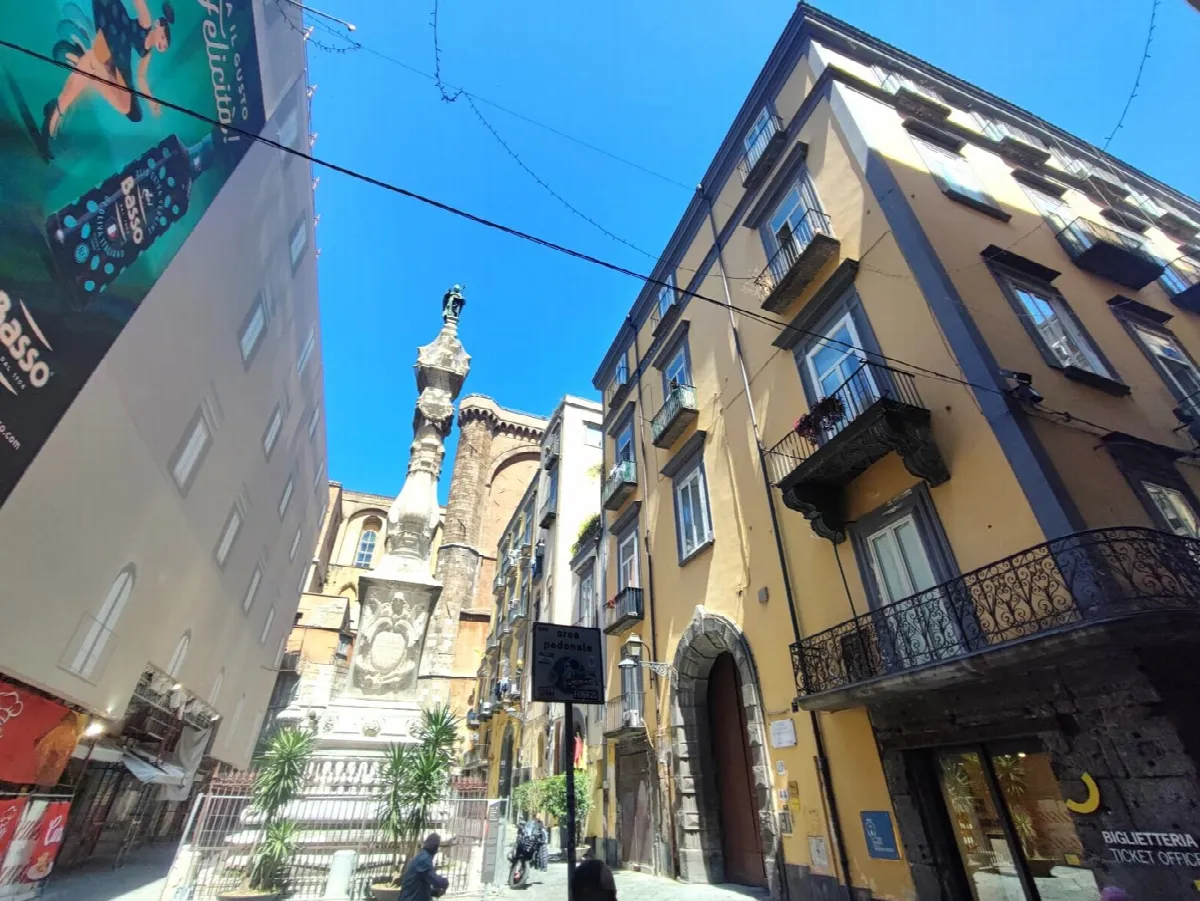 Appartamento in vendita a Napoli, Centro - foto 2