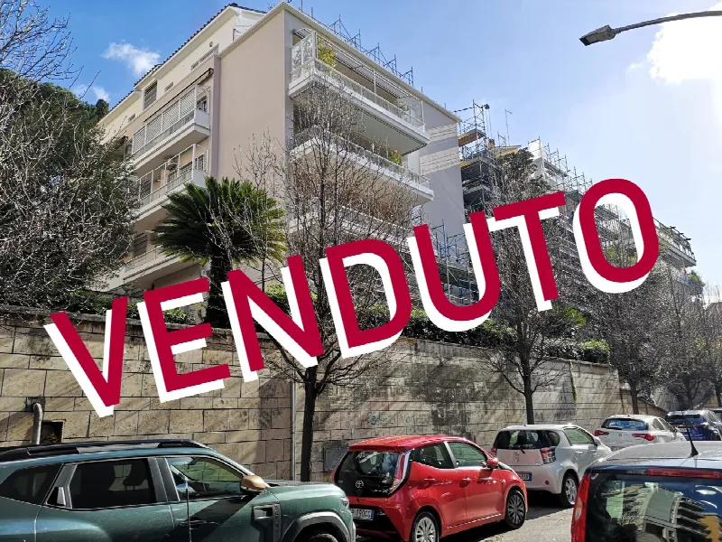 Appartamento in vendita a Roma, Balduina, Medaglie D'oro, Degli Eroi - foto 1