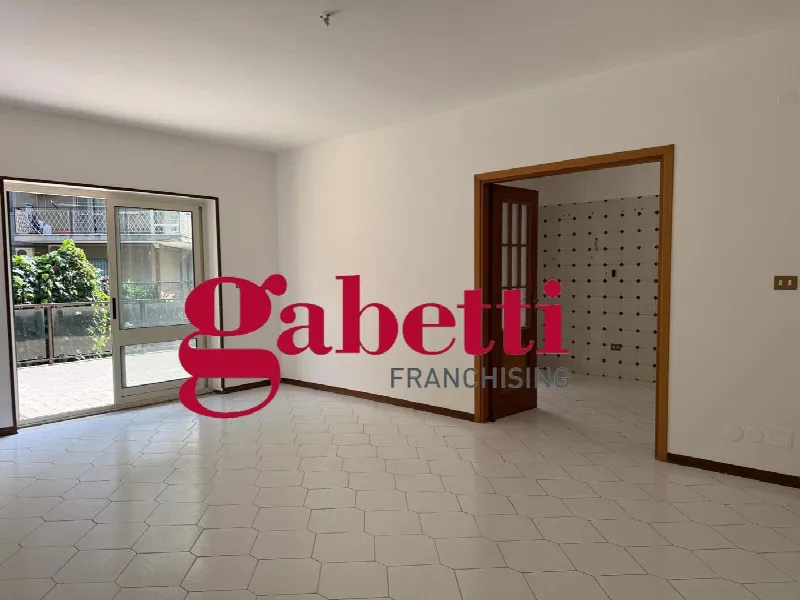 Appartamento in vendita a Caserta, Centro - foto 6