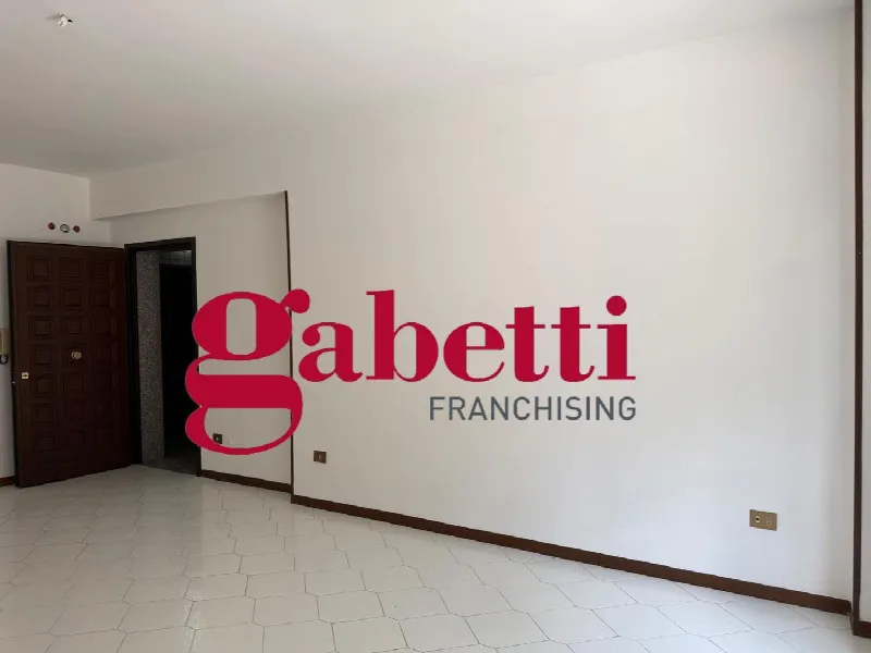 Appartamento in vendita a Caserta, Centro - foto 8