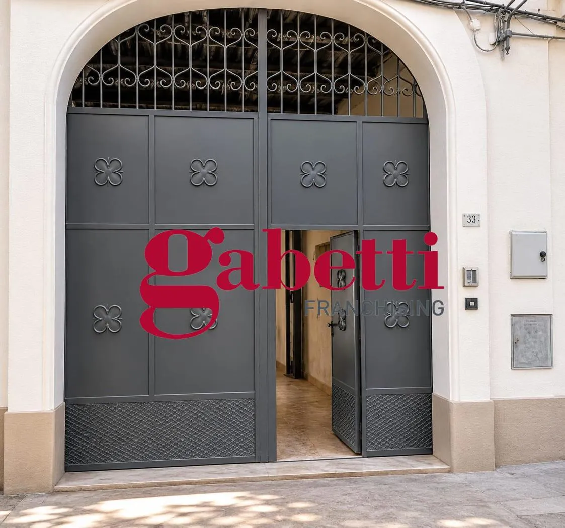 Palazzo/Stabile in vendita a Capodrise - foto 3