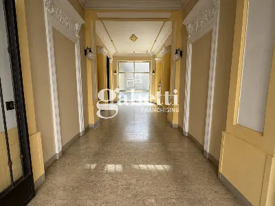 Appartamento in vendita a Torino, Centro - foto 3