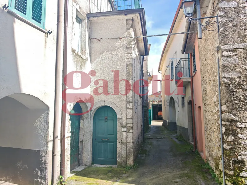 Casa Indipendente in vendita a Conca Casale - foto 1