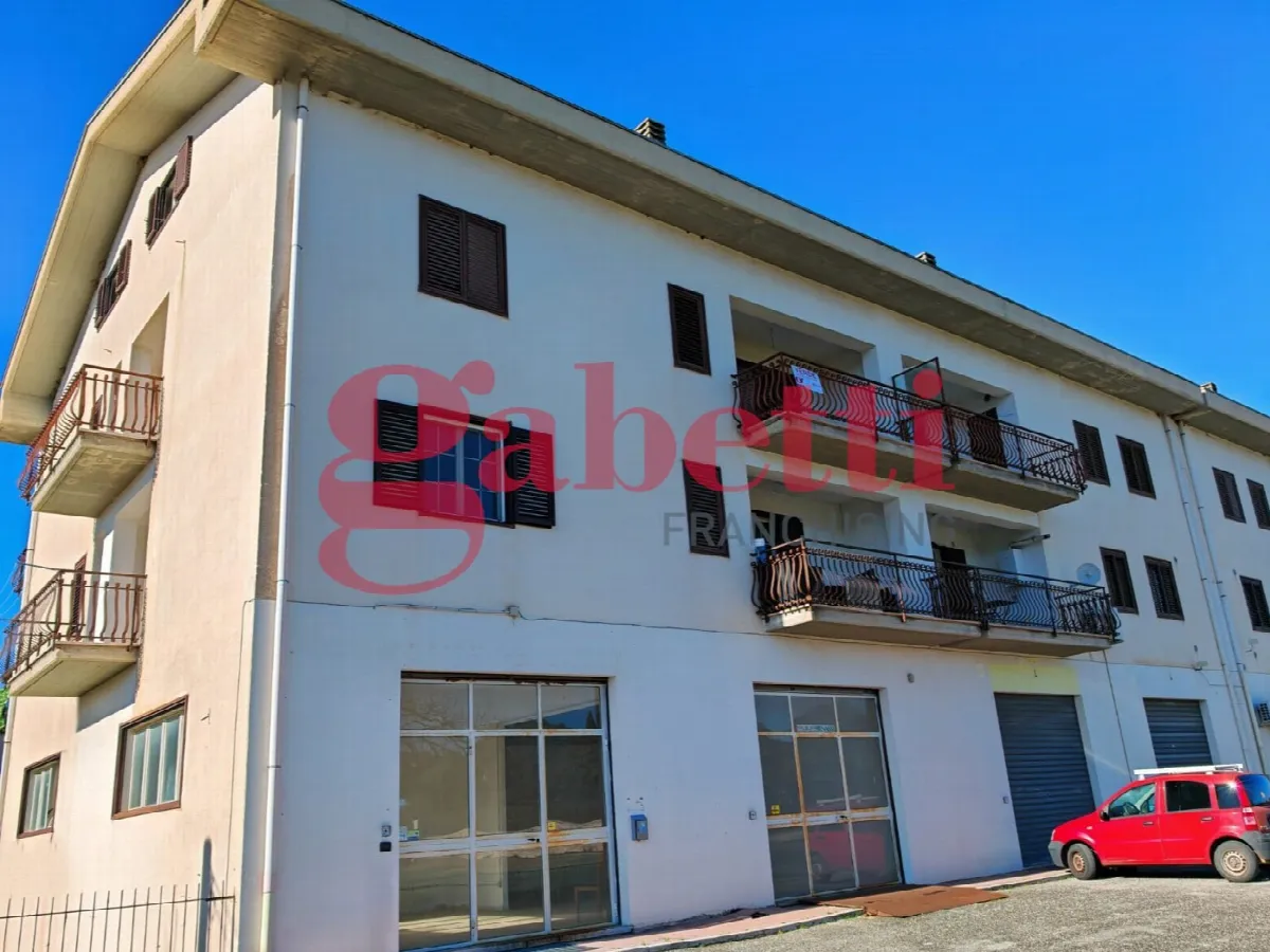 Appartamento in vendita a Montaquila - foto 2