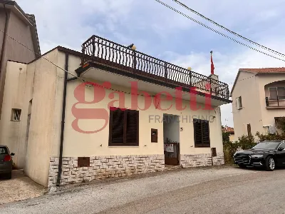 Casa Indipendente in vendita a Montaquila - foto 2