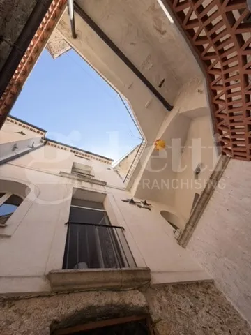 Palazzo/Stabile in vendita a Sant'Elia Fiu... - foto 10
