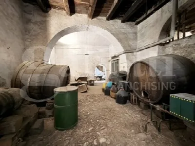 Palazzo/Stabile in vendita a Sant'Elia Fiu... - foto 4