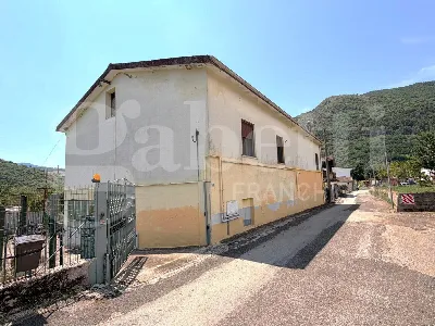 Casa Indipendente in vendita a Venafro - foto 1