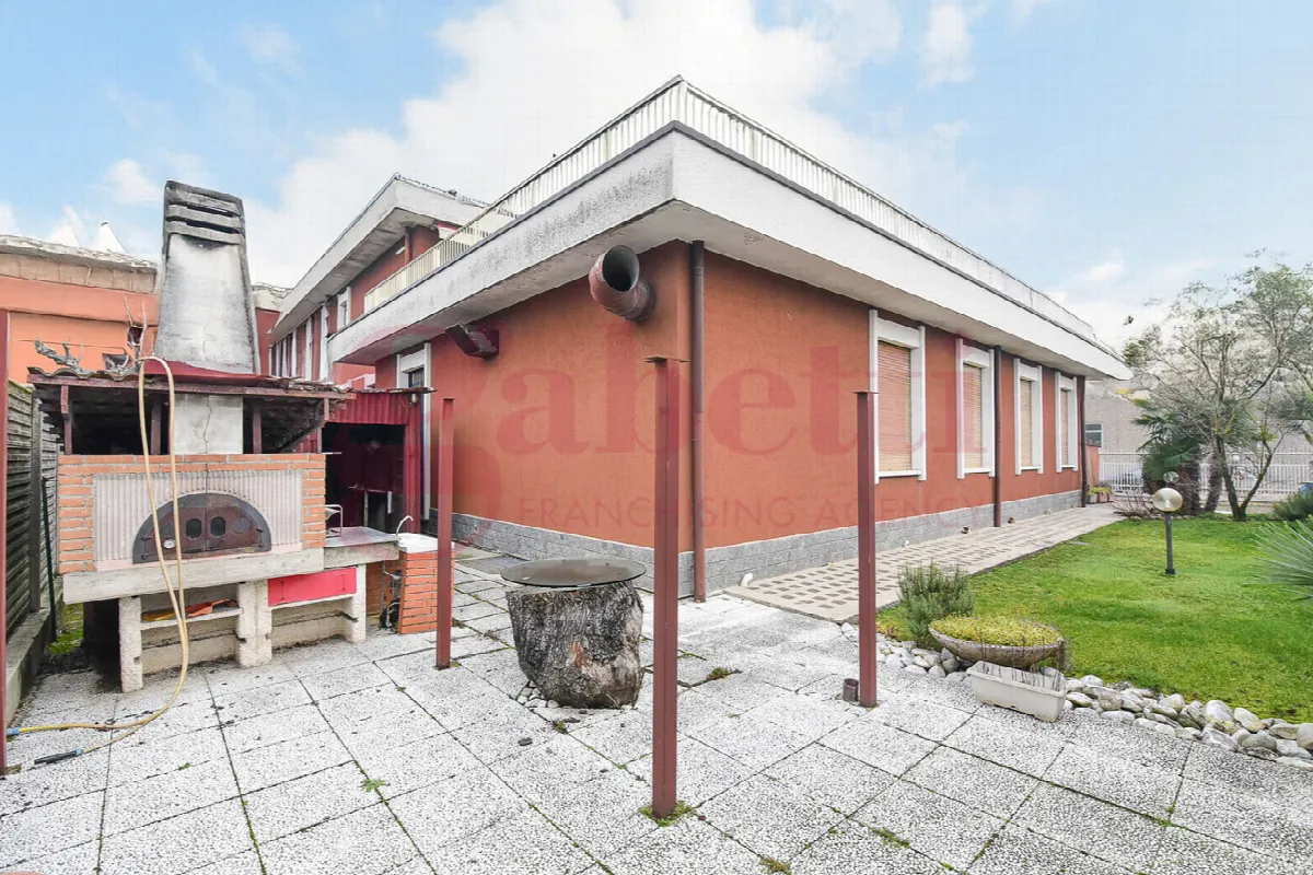 Casa Indipendente in vendita a Cabiate - foto 4