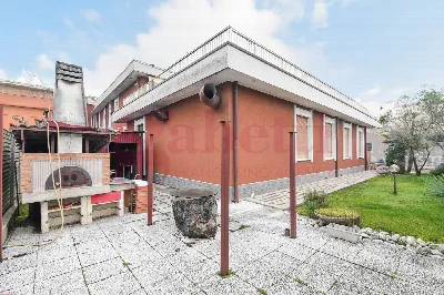 Casa Indipendente in vendita a Cabiate - foto 4