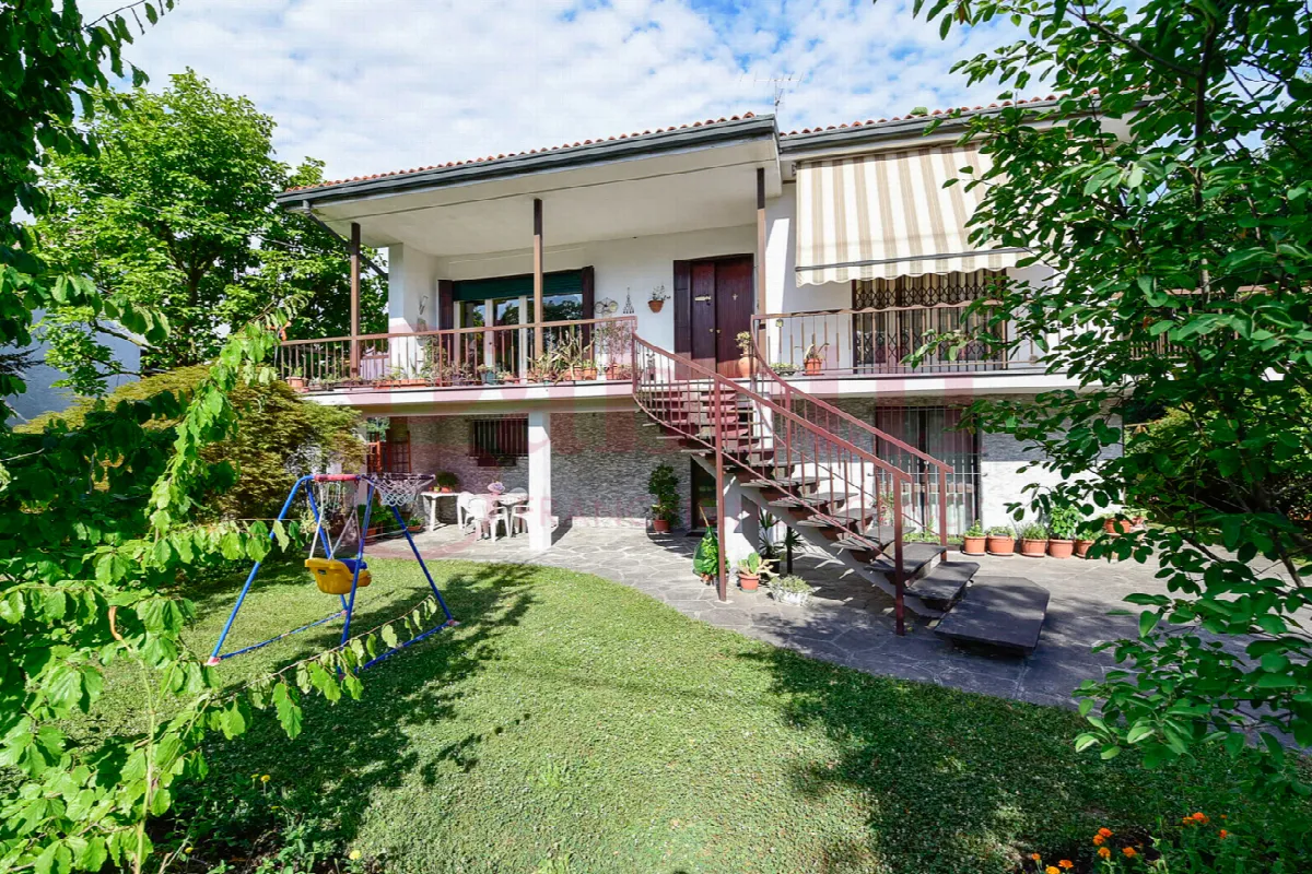 Villetta a schiera in vendita a Mariano Comense - foto 2