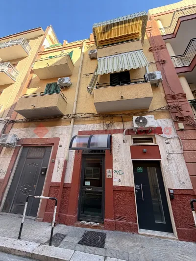Appartamento in vendita a Bari, Picone, ca... - foto 2
