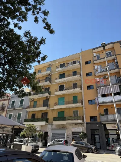 Appartamento in vendita a Bari, Picone, ca... - foto 1