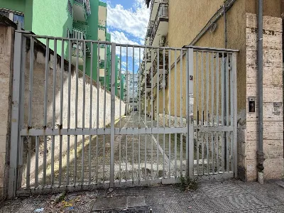 Appartamento in vendita a Bari, Picone, ca... - foto 1