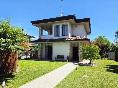Villa a Cadorago