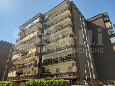 Appartamento in vendita a Bari, Marconi, s... - foto 1